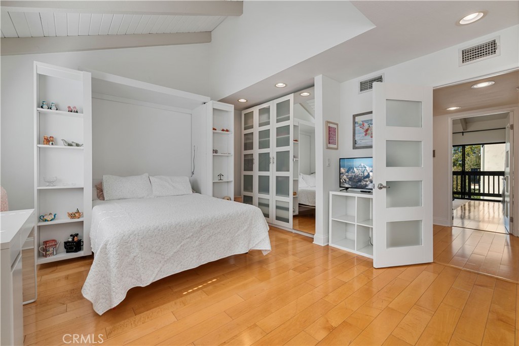 4222 Troost Avenue 21