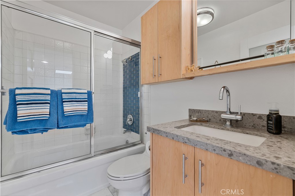 4222 Troost Avenue 21