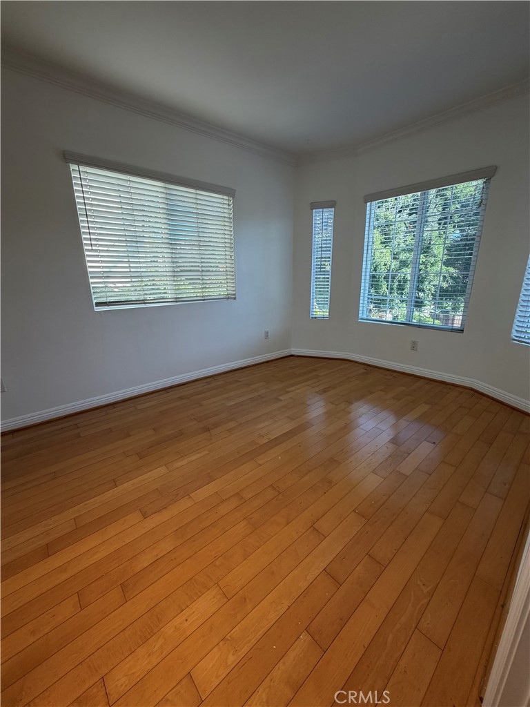 2253 1/2 N Gower Street