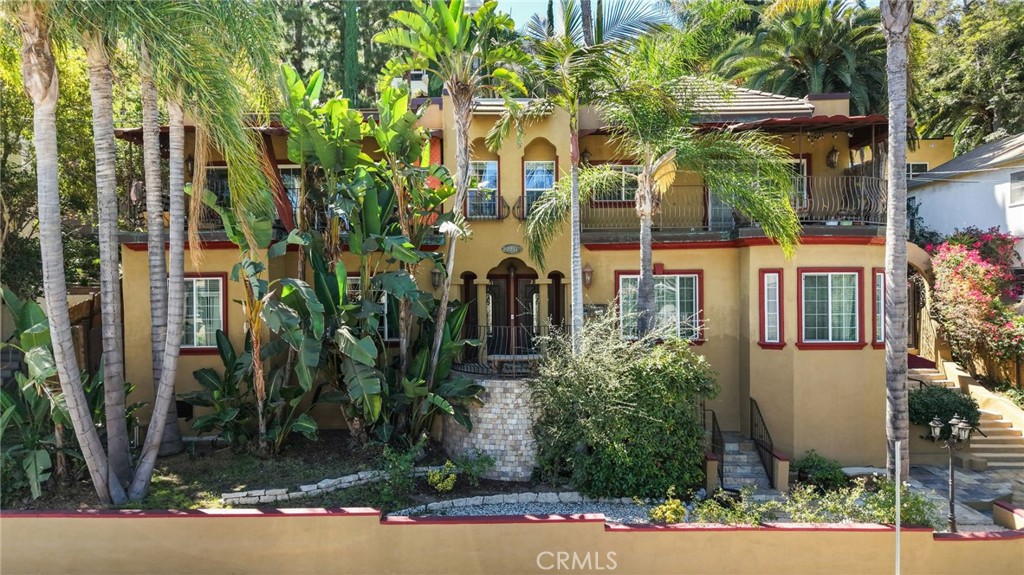 2253 1/2 N Gower Street