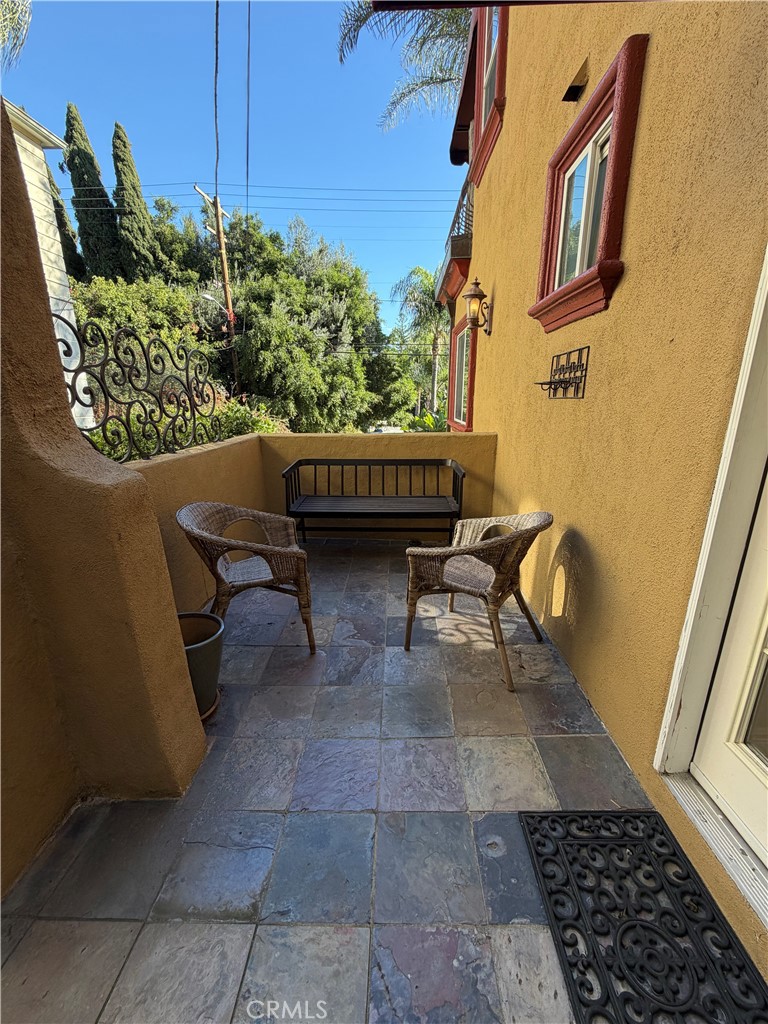 2253 1/2 N Gower Street