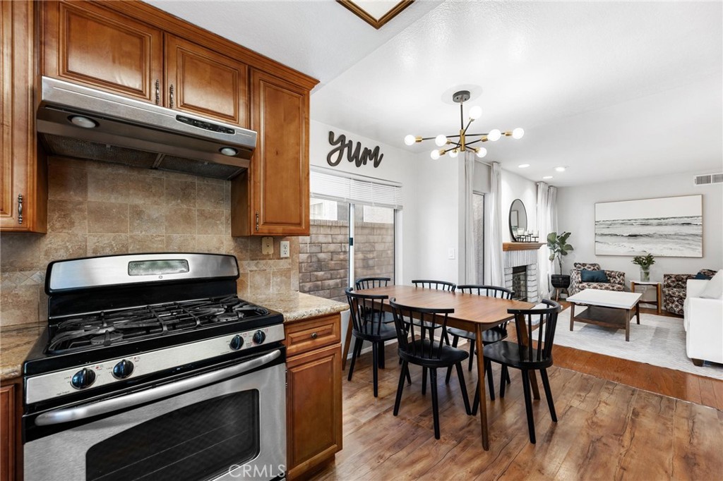 28205 Stonington Lane