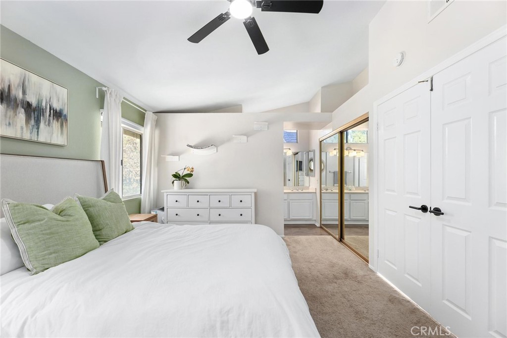 28205 Stonington Lane