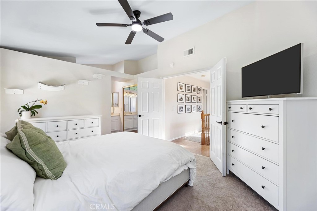 28205 Stonington Lane