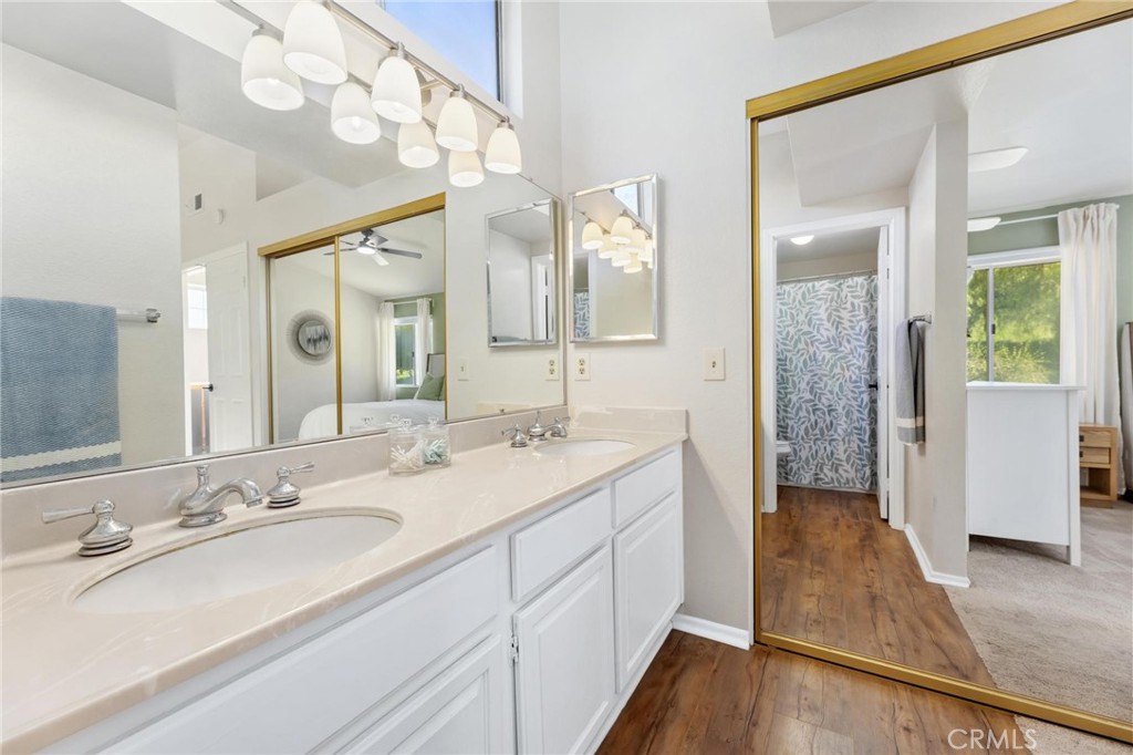 28205 Stonington Lane