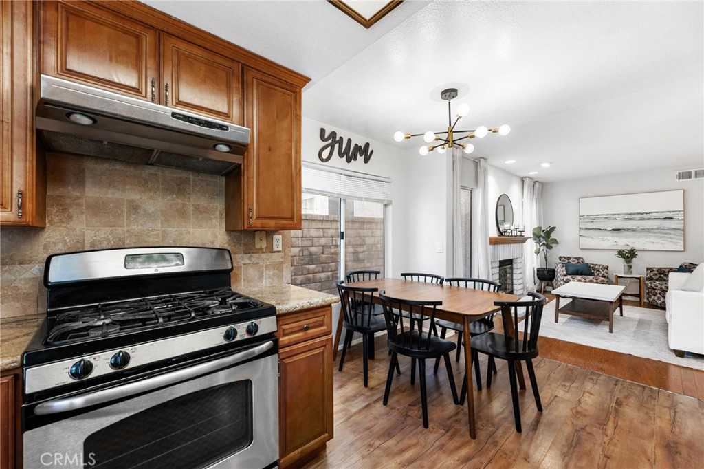 28205 Stonington Lane