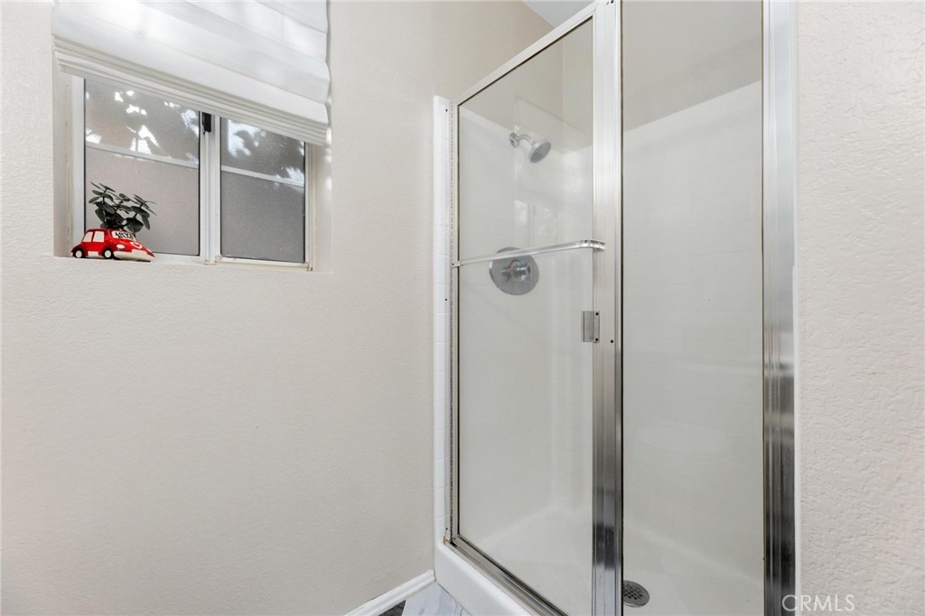 28205 Stonington Lane