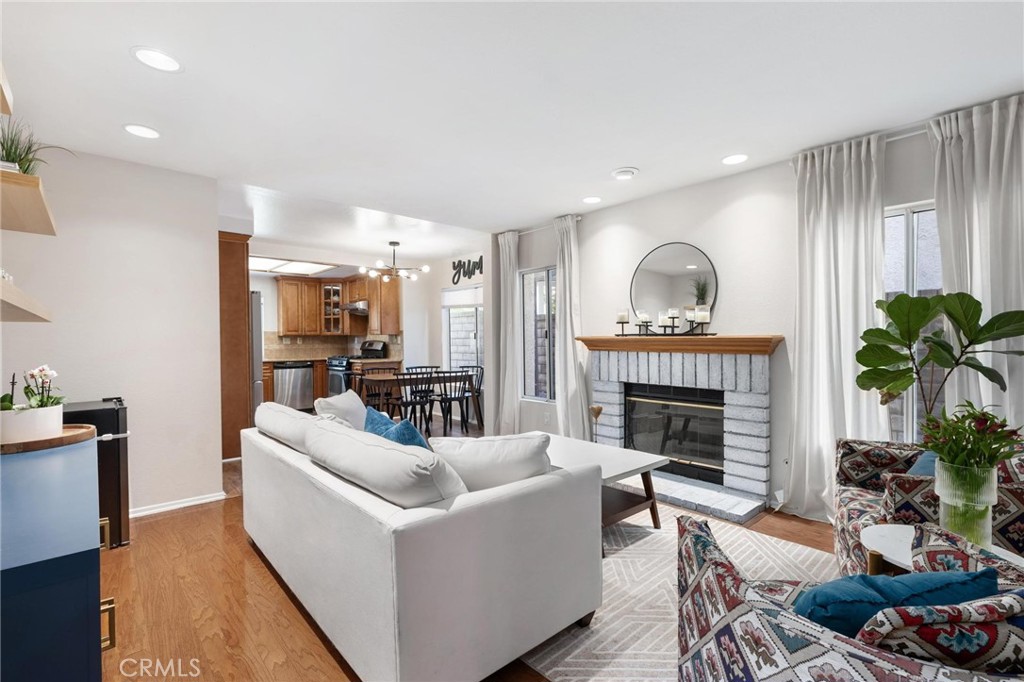 28205 Stonington Lane