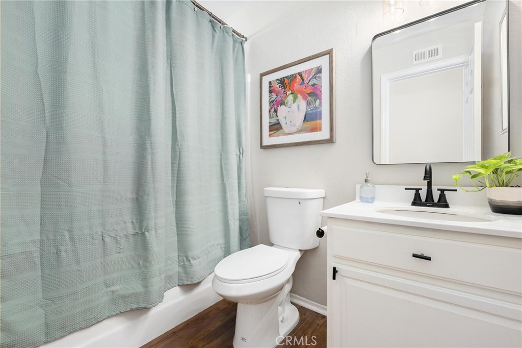 28205 Stonington Lane