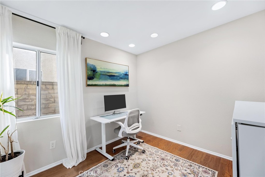 28205 Stonington Lane