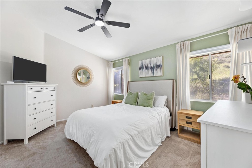 28205 Stonington Lane