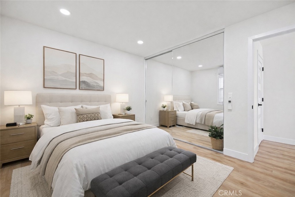 21209 De La Guerra Street