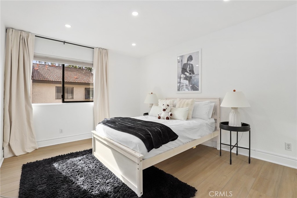 21500 Califa Street 184