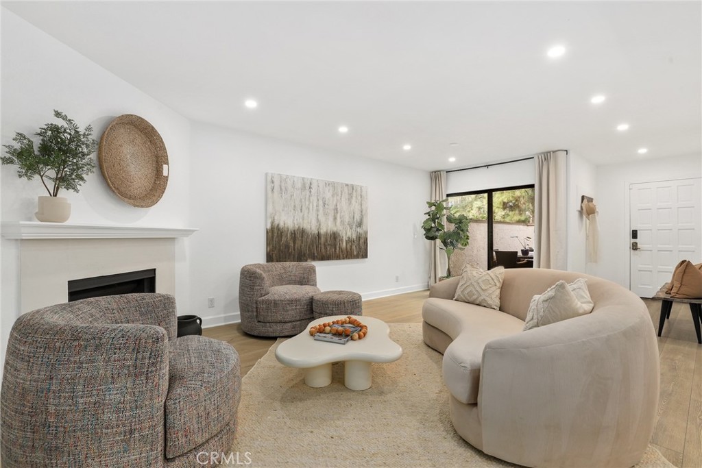 21500 Califa Street 184