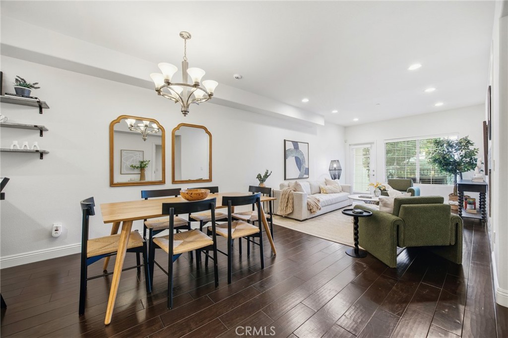 4805 Bellflower