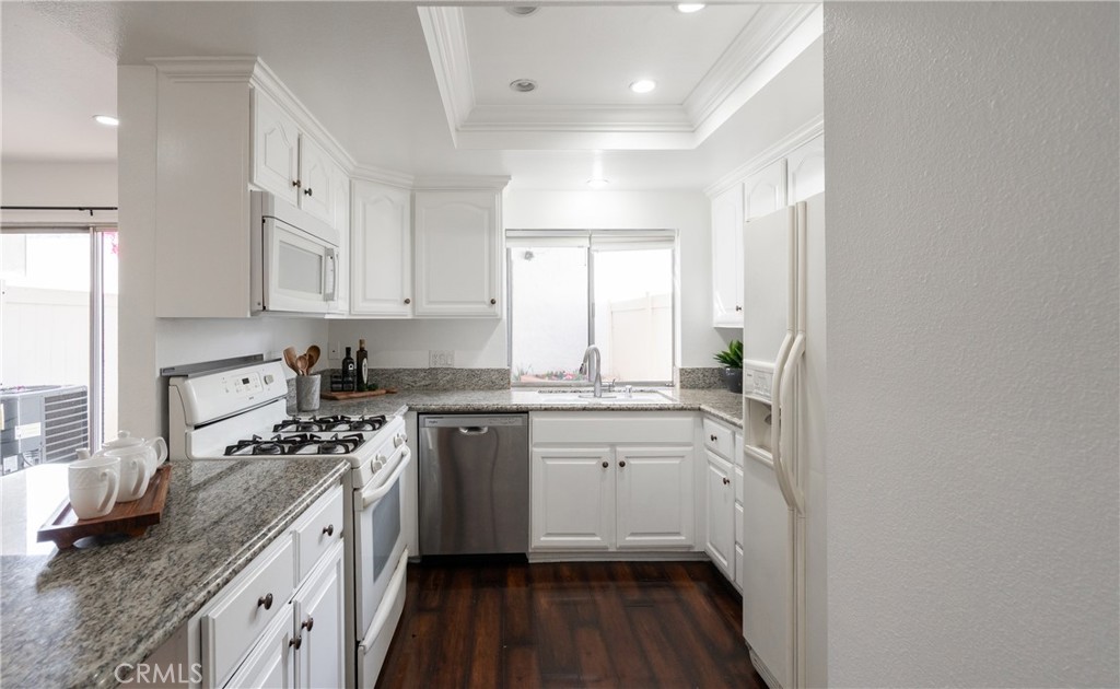 231 Green Lea