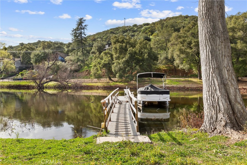 238 Lake Sherwood Drive