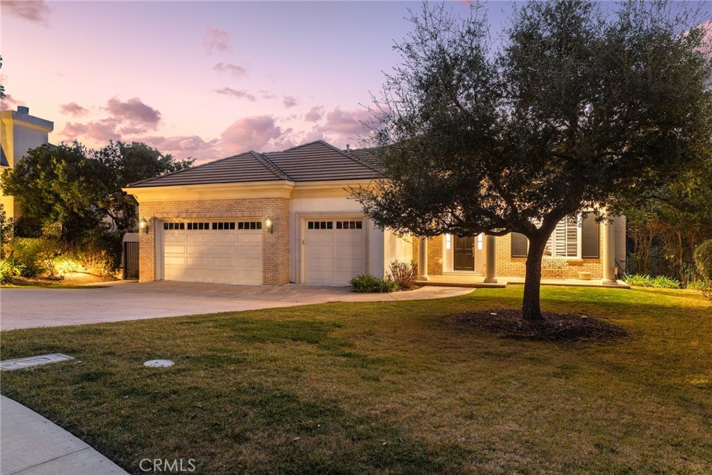 238 Lake Sherwood Drive