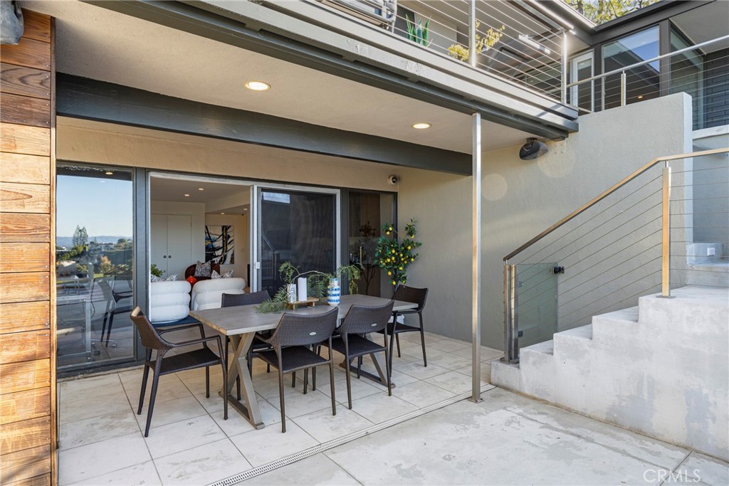 3851 Beverly Ridge