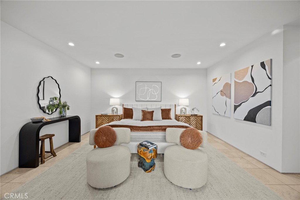 3851 Beverly Ridge