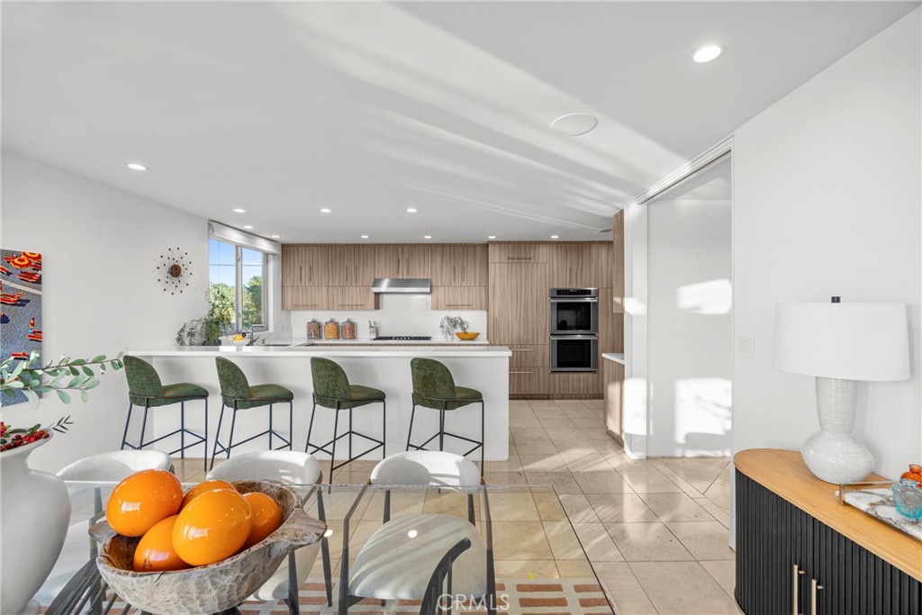 3851 Beverly Ridge