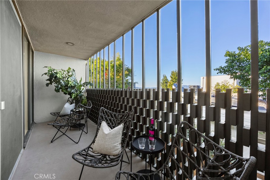 3851 Beverly Ridge
