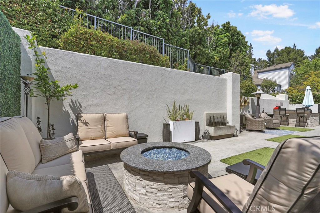 11805 Henley Lane