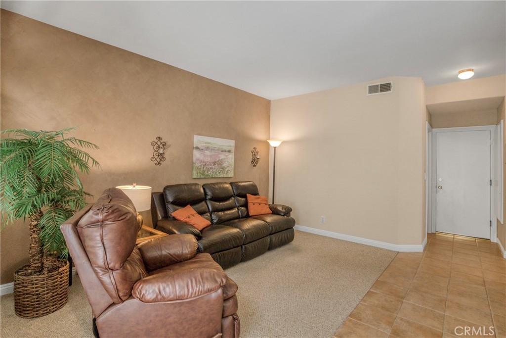 4744 Rhapsody Drive