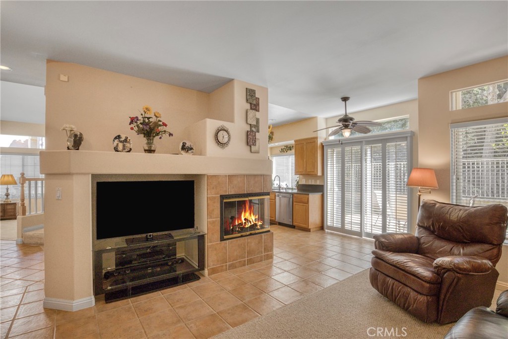 4744 Rhapsody Drive