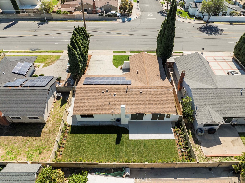 2133 Cochran