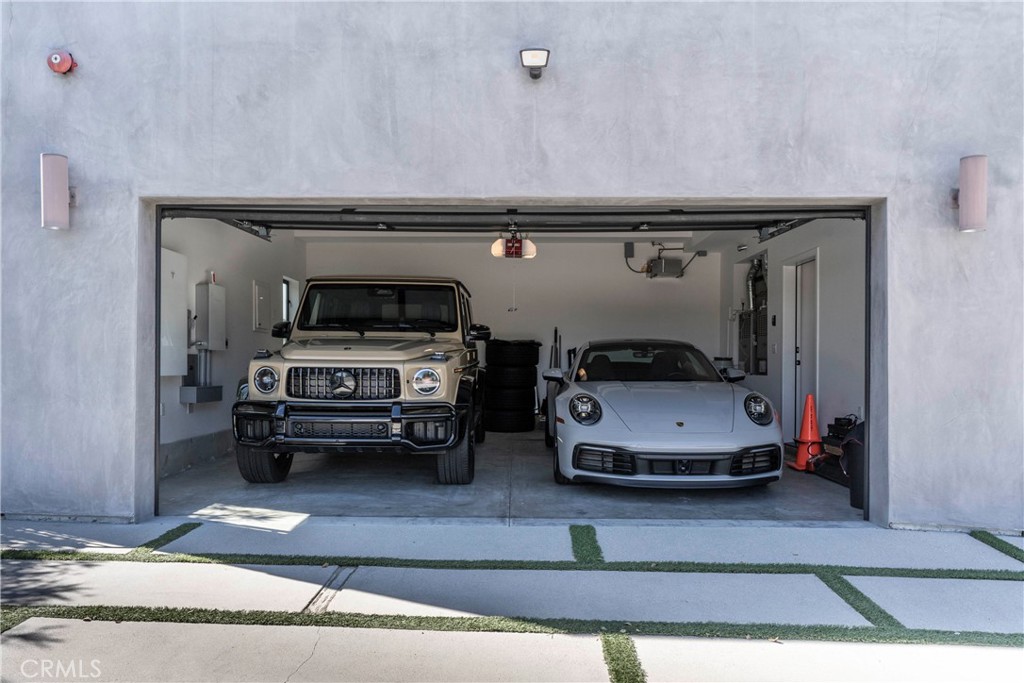 717 Latigo Canyon Road