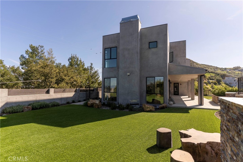 717 Latigo Canyon Road