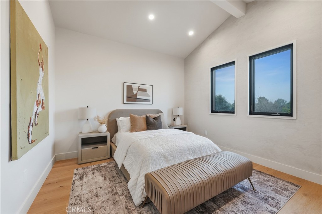 16252 Addison Street