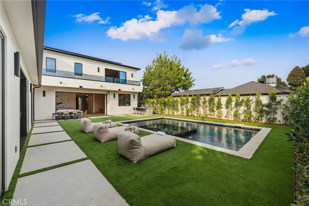 16252 Addison Street