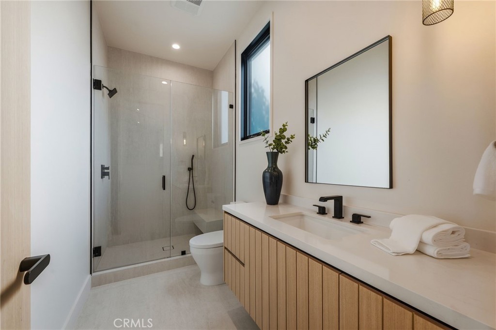 16252 Addison Street