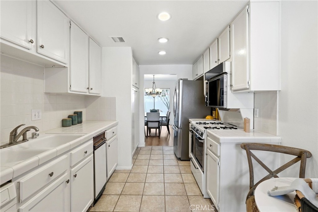 18130 Andrea Circle N 4