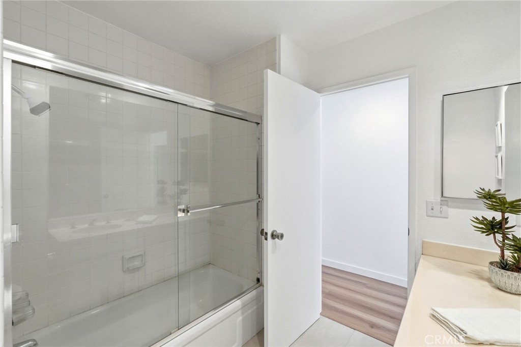 18130 Andrea Circle N 4