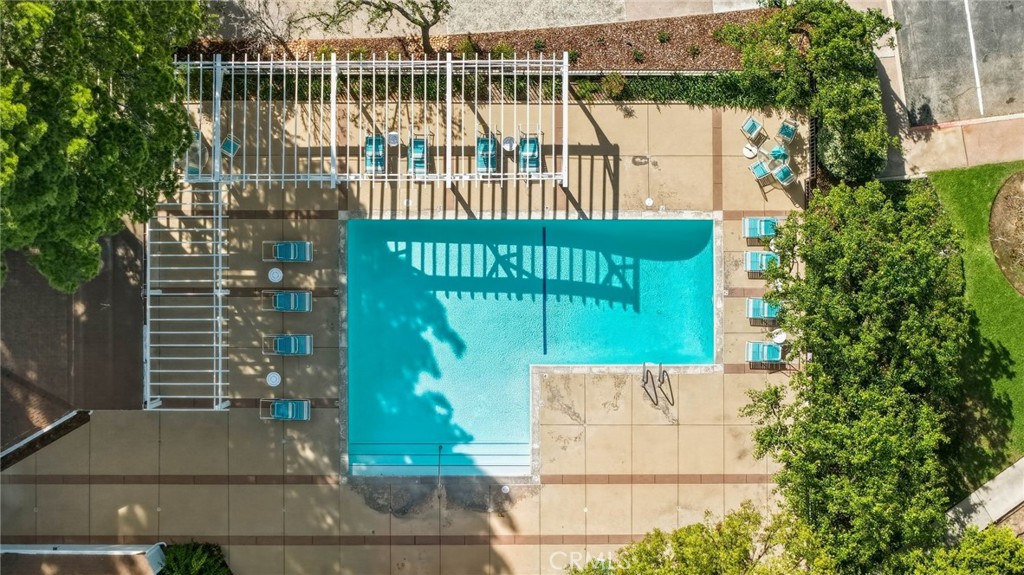 18130 Andrea Circle N 4