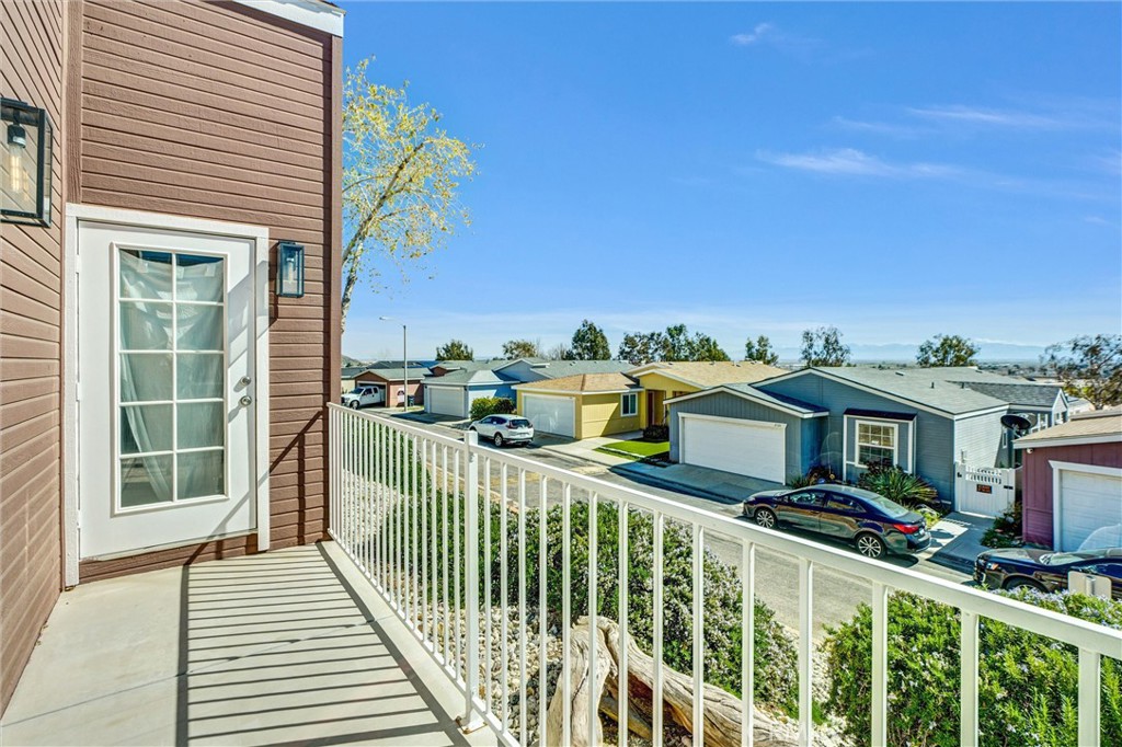 2424 Sunset Ridge Dr.