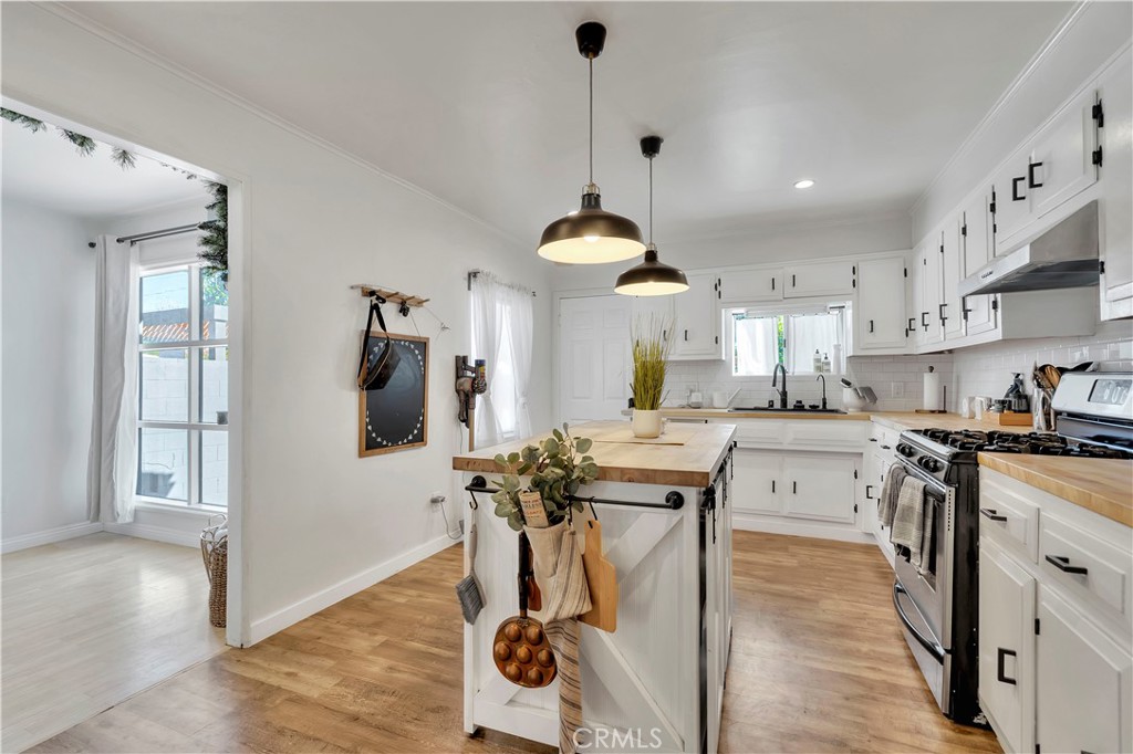 6514 Coldwater Canyon