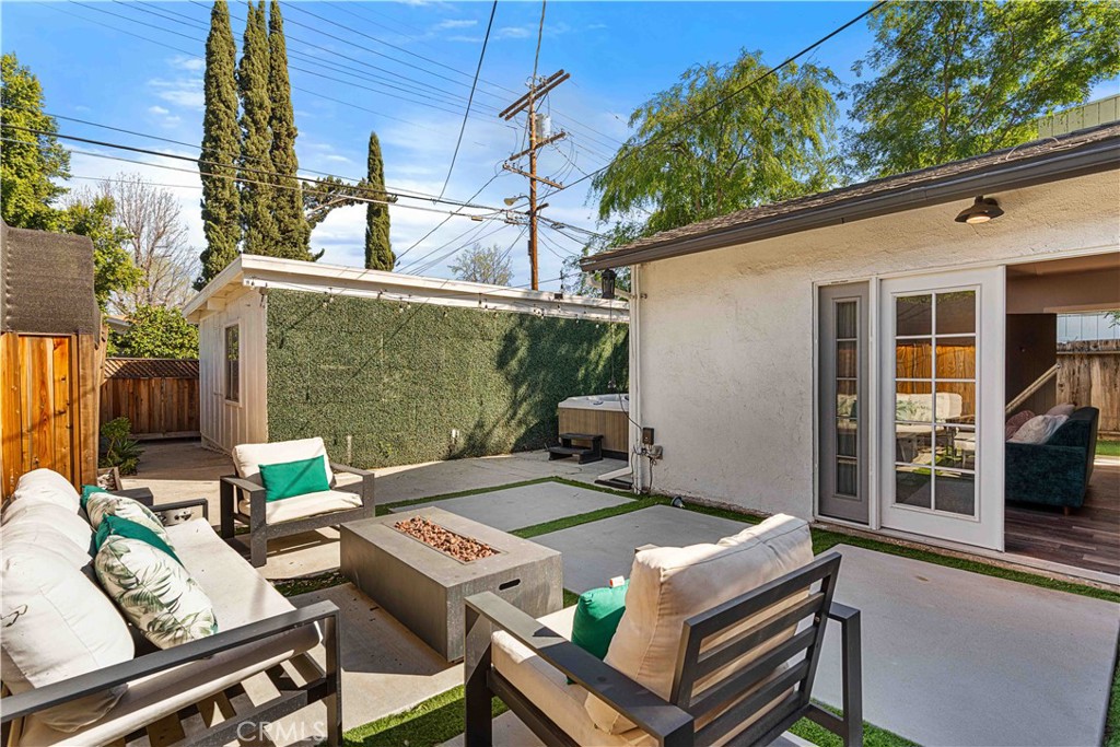 6514 Coldwater Canyon