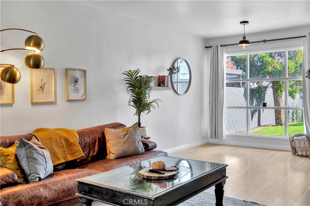 6514 Coldwater Canyon