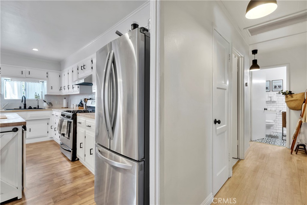 6514 Coldwater Canyon