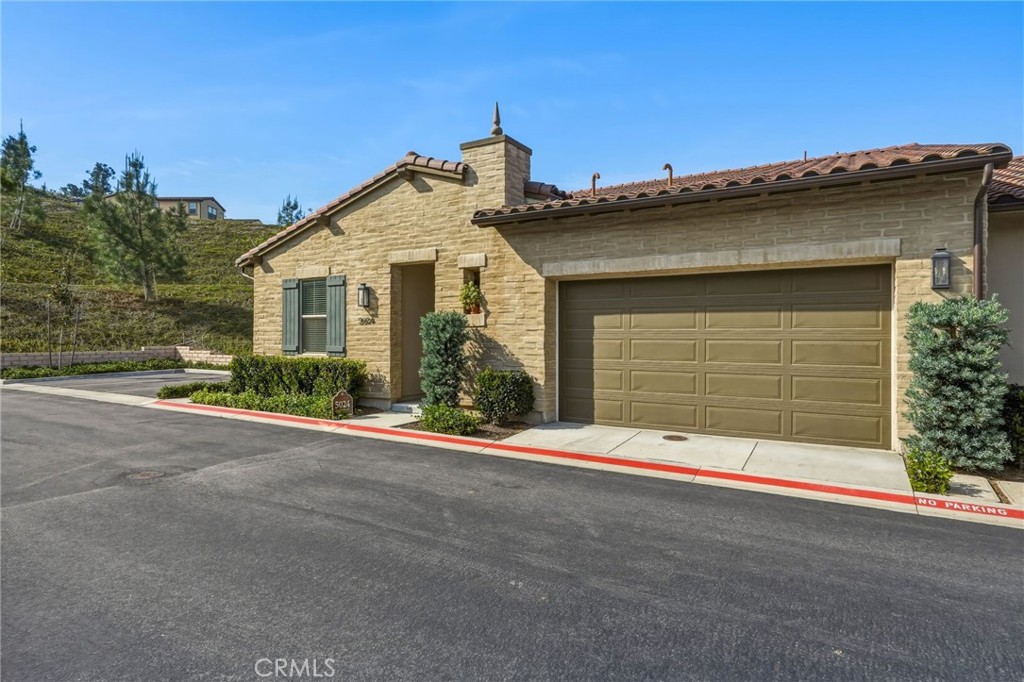 5024 Rexton Drive