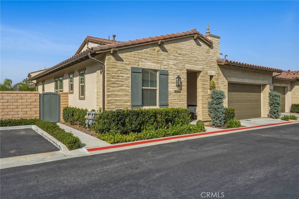 5024 Rexton Drive