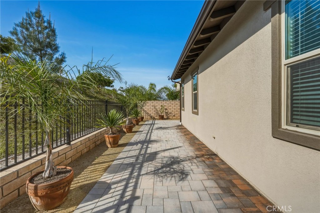 5024 Rexton Drive