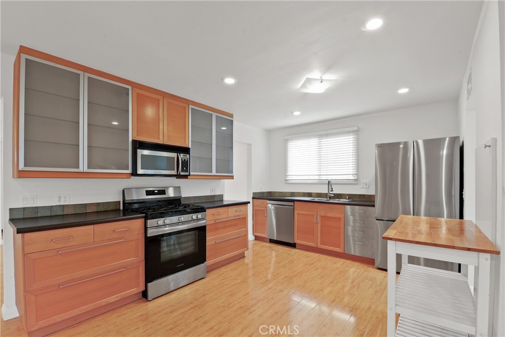 6149 Dalecrest