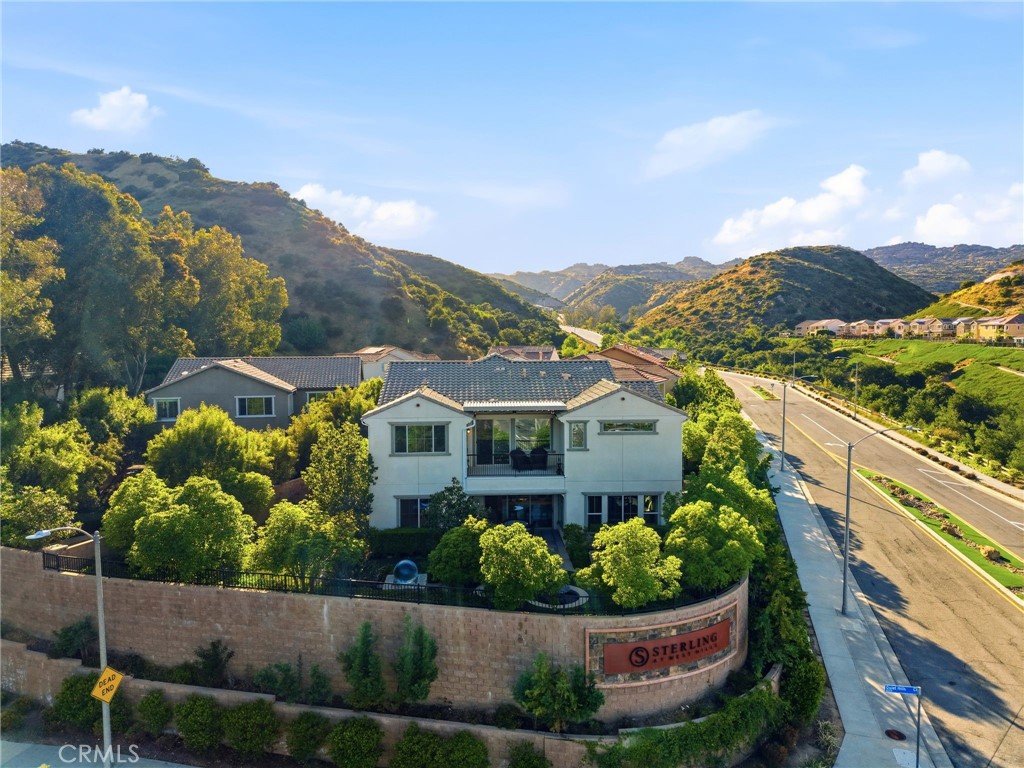8304 Mariposa Court