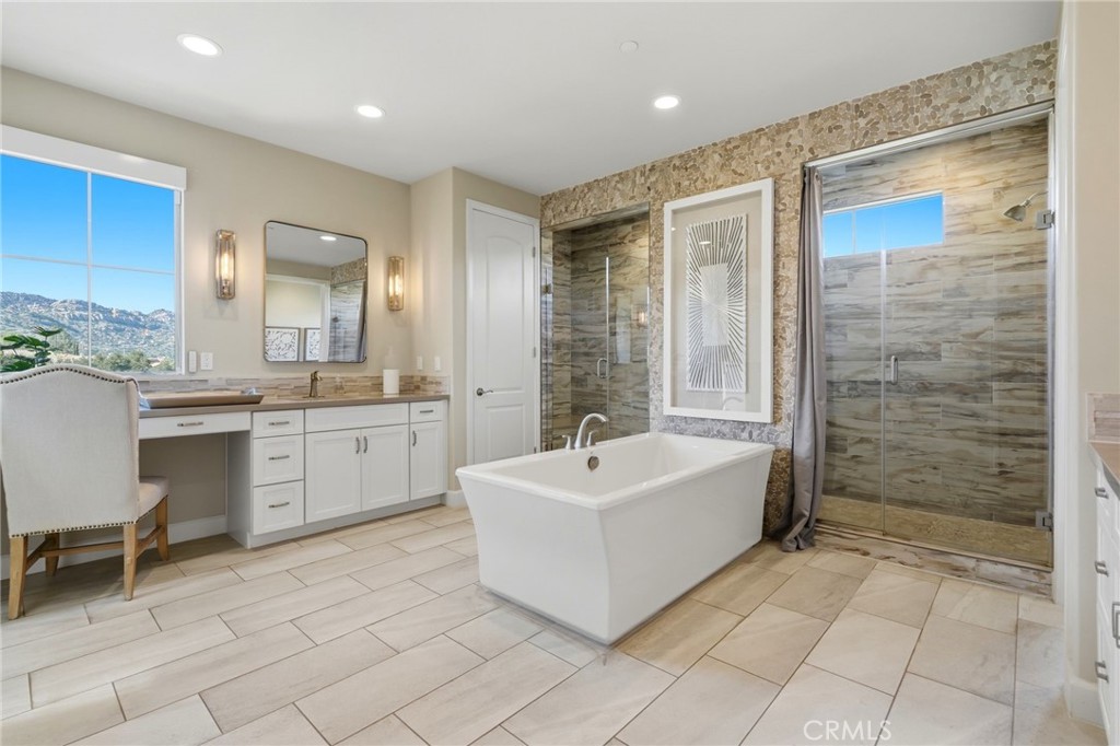 8304 Mariposa Court