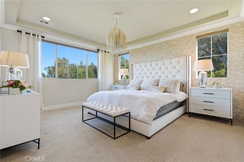 8304 Mariposa Court